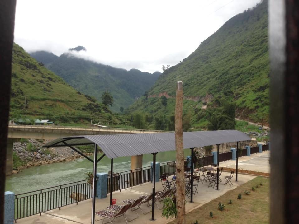 Điểm dừng chân Cán Tỷ Ha Giang Esterno foto